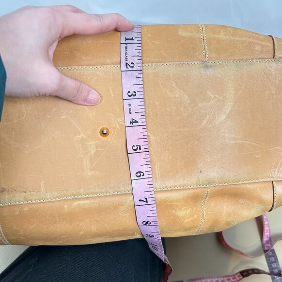 Gucci Authentic Vintage Light Tan Brown Leather Travel Weekender Duffle Hand Bag - Picture 16 of 17